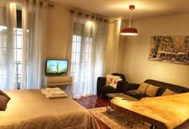 Consta de 3 habitaciones dobles, 2 baños completos. 6 Casas Rurales Para Dos Personas En Oviedo Casasrurales Net