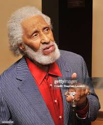 Philanthropist Harriet Heyman, pianist Alfred Brendel, vocalist Dawn...  News Photo