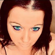 لا يمكنك الوقوف هناك 🫵