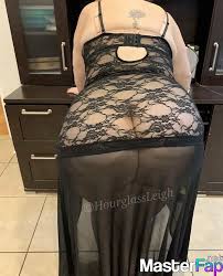 Hourglassleigh Nude OnlyFans Leak Picture HlkSvact7t | MasterFap.net