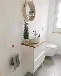 Der Winter Ist Jetzt Auf Das Gaste Wc Umgezogen Guten Morgen Und Einen Tollen In 2020 Gaste Wc Gaste Wc Gestalten Gaste Wc Ideen