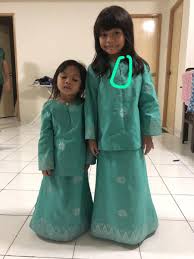 Baju kurung kedah azizah cgo merupakan kurung kedah yang diberi nafas baru dengan penambahan poket depan simpan. Tp 57026 Yk Dcloset Enterprise Baju Kurung Kedah From Tukang Jahit 57 Mybaju