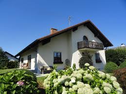 Hier finden sie häuser im landkreis günzburg, immobilien in der kategorie haus kaufen günzburg. Einfamilienhaus In Thannhausen Christine Kehl Immobilien Gunzburg Und Umgebung