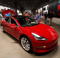 Tesla makes it easy to keep your vehicle charged at home, work and while traveling as long as you take. Elon Musks Tesla Das Sind Die Eigentlichen Grunder Welt