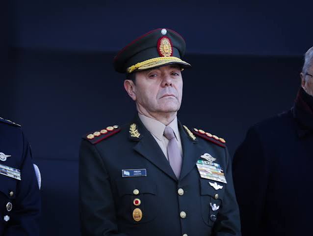 No es en contra de nadie, sino a favor de una solución pacífica", dijo el ministro de Defensa tras los dichos de Trump sobre Malvinas