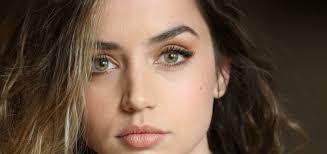 She was born and raised in havana, cuba. Ana De Armas Height Weight Bio Age Net Worth Dating Creeto