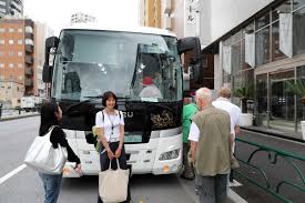 Mit flexionstabellen der verschiedenen fälle und zeiten ✓ aussprache und relevante diskussionen ✓. 1 Die Mietmobil Tour Japan 2019 Beginnt In Tokio Panamericana Tour