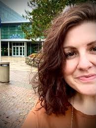 Kelly Rittenberry's Instagram, Twitter & Facebook