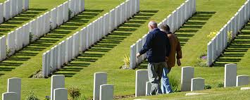 Etaples Military Cemetery - Remembrance ...