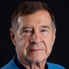 During this summer, I was fortunate enough to intern with Deerfield