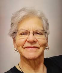 Chloe Sines's Instagram, Twitter & Facebook