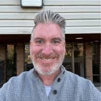 Dale Mackinnon's Instagram, Twitter & Facebook