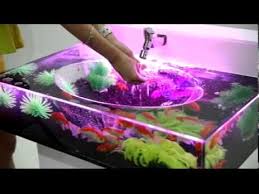 Aquarium berikutnya ini memiliki bentuk yang unik yaitu bulat. Terjual Wastafel Aquarium Pertama Dan Satu Satunya Di Indonesia Sangat Unik Cantik Kaskus