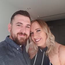 A prolific burglar, who targeted businesses in and around Bedford, will  spend four years and six months behind bars. Dean Jeffs, 45, of no fixed  abode, was sentenced