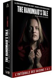 Pendant ce temps, serena est prête à tout, même au pire, pour devenir mère, tandis que tante lydia est toujours aussi dévouée à sa mission d'endoctrinement des servantes. The Handmaid S Tale La Servante Ecarlate Saisons 1 A 3 Dvd Dvd Zone 2 Achat Prix Fnac