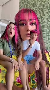 Emilly Vick e Matheus Kriwat: A Comédia do Shopping