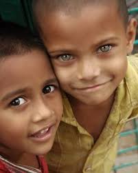 220 Eyes and faces I would love to be able to gaze into