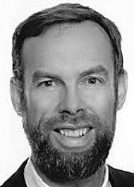 Nelsons open Fargo's Homesmart Realtors