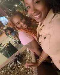 Jennifer Calibreed Williams (@manifestwithmonet) • Instagram photos and  videos