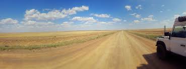 Dort ist nur der hinterhof einiger wohnhäuser, fahre weiter in den ort und: Klimaanlage Along The Horizon