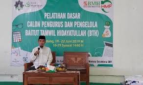 Dewan pengawas ini berisi sekumpulan ulama dan ahli ekonomi yang menguasai pemahaman fiqih muamalah. Masih Rendah Pemahaman Masyarakat Terhadap Ekonomi Islam Republika Online