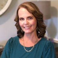 Renee Hantz's Instagram, Twitter & Facebook