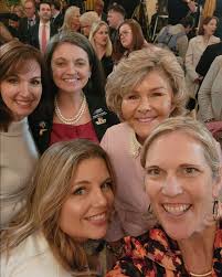 Moms for Liberty (@moms4liberty) • Fotky a videá na Instagrame