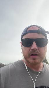 Joseph Schram's Instagram, Twitter & Facebook