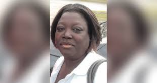 Shaina Mack's Instagram, Twitter & Facebook