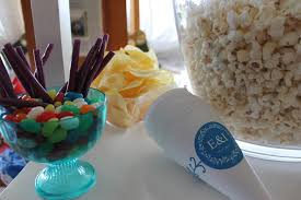 Find on the map and call to book a table. Candy Bar Dulce Salado 05 La Casita De Caramelo