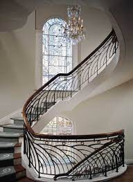 I Love The Graceful Curve Of This Staricase It S Like A Woman S Neck As She Peeks Over Her Shoulder Art Deco Home Staircase Design Interior Deco