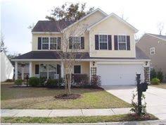 Lots Of Beautiful Homes For Sale In Arbor Oaks In Summerville Sc Arboroaks Summervillerealestate Fostersmith Carolinaonerealestate Summerville Arbor Oaks