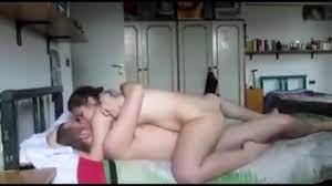 Une bombasse française sexy fait du sexe passionné dans un vrai porno  maison, jeune fran | xHamster