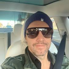 Ikea Bett fast neu, € 330,- (1170 Wien)