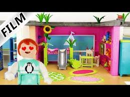 A post shared by lisa hauser (@hauser_lisa). Playmobil Film Deutsch Emmas Neues Zimmer Wenn Emma Die Luxusvilla Einrichten Durfte Kinderfilm Youtube Kinder Filme Luxus Villa Kinderfilm