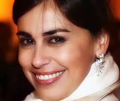 Daniela Escobar (@VivaAmeDesapegue) • Facebook