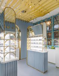 For Art S Sake Covent Garden London Retail Focus Store Design Interior Store Interiors Shop Interior Design