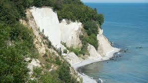 Three youths rescued after climbing Rügen’s chalk cliffs