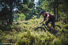 On everything to do with longboarding, from buying guides to crucial tips for beginner longboarders. The Best Mtb Hip Pack Of 2020 24 Fanny Packs On Review Enduro Mountainbike Magazine