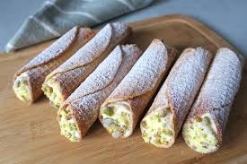 Homemade Sicilian Cannoli (Shells And Filling) - Inside The Rustic Kitchen