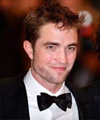 Robert Pattinson Twilight Edward Cullen Role Smile More