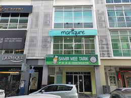 This place are crowded with foods businesses. The Beauty Junkie Ranechin Com Maniqure The Best Nail Salon In Sri Petaling