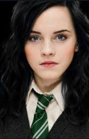 Helena Potter's Instagram, Twitter & Facebook