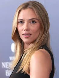 Scarlett Johnsson