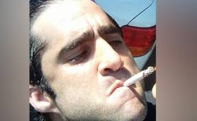 Internautas indignados por insultos de extranjero a dos trabajadoras