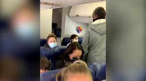 But there was the arrow. Video Shows Vyvianna Quinonez Allegedly Punching A Southwest Flight Attendant The Washington Post