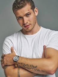 Dream A Little Fic — Here's a quick guide to all the tattoos Oliver...