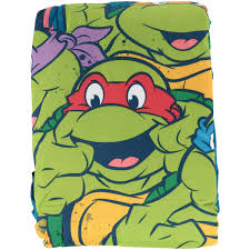 The comic consists of leonardo, donatello, michelangelo, and raphael. Nickelodeon Teenage Mutant Ninja Turtles 4 Piece Toddler Bedding Set Walmart Com Walmart Com