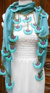 Yeni Tig Oyali Fular Modelleri Crochetscarves Tassels Fashion Clothing Crochet Designs Tassels Fashion