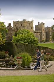 The Dramatic 14thc Castle Built By The Mighty Nevilles Has Been Home To Lord Barnard S Family Since 1626 In The Well Pres Castles In England Castle England
